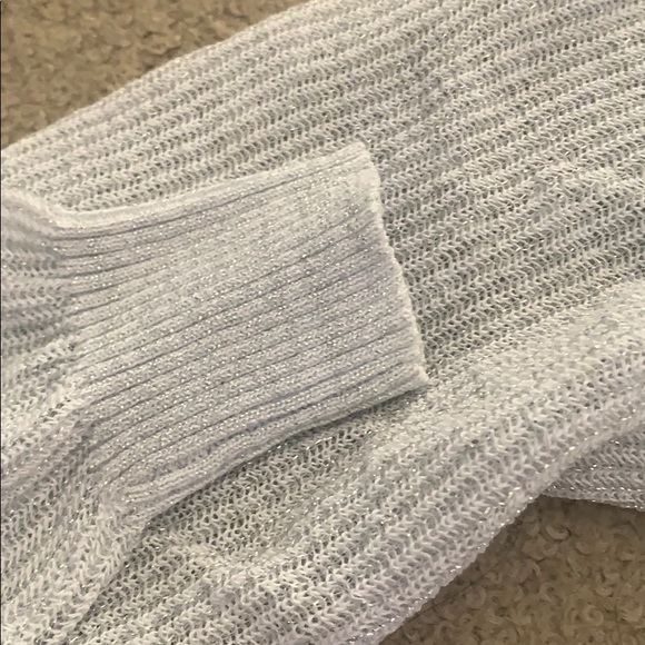 Never worn Dynamite sparkle top - Picture 3 of 5